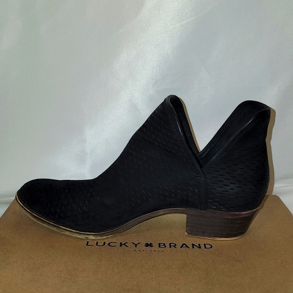 Lucky Brand Barcelo 7.5M - Picture 1 of 6